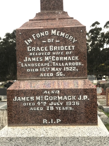 14 James and Grace&#39;s grave close up