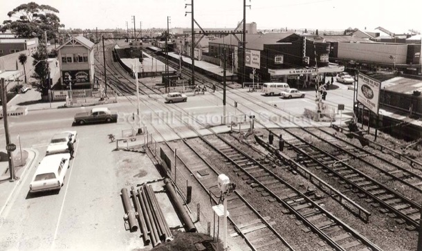 Box Hill railway gates